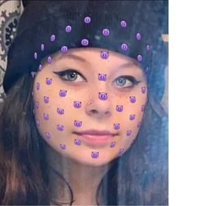 Meet your Posher, Sarahjane